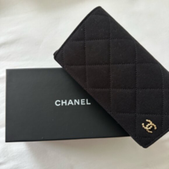 Brand new Chanel sunglasses - Picture 3 of 5